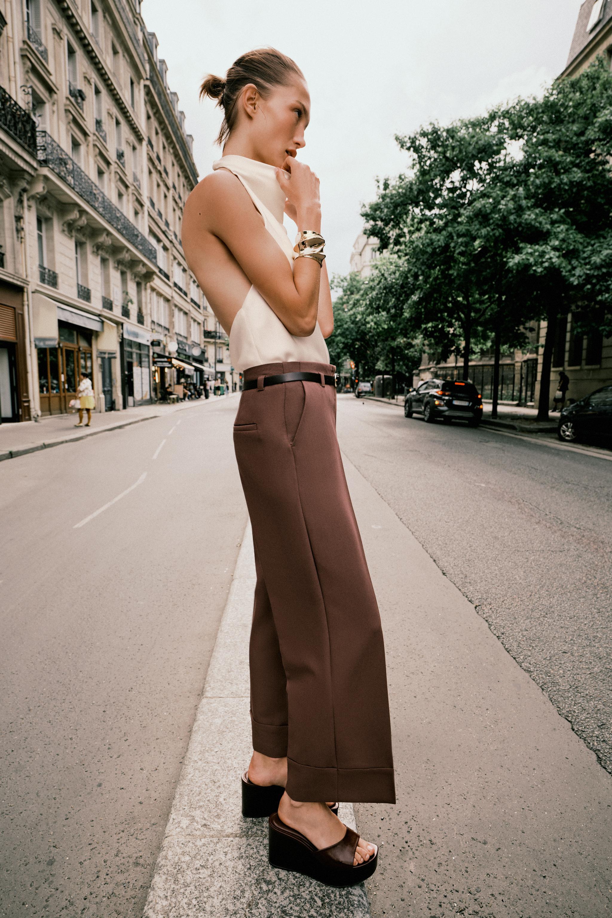 PANTALON BAS AVEC REVERS ET CEINTURE